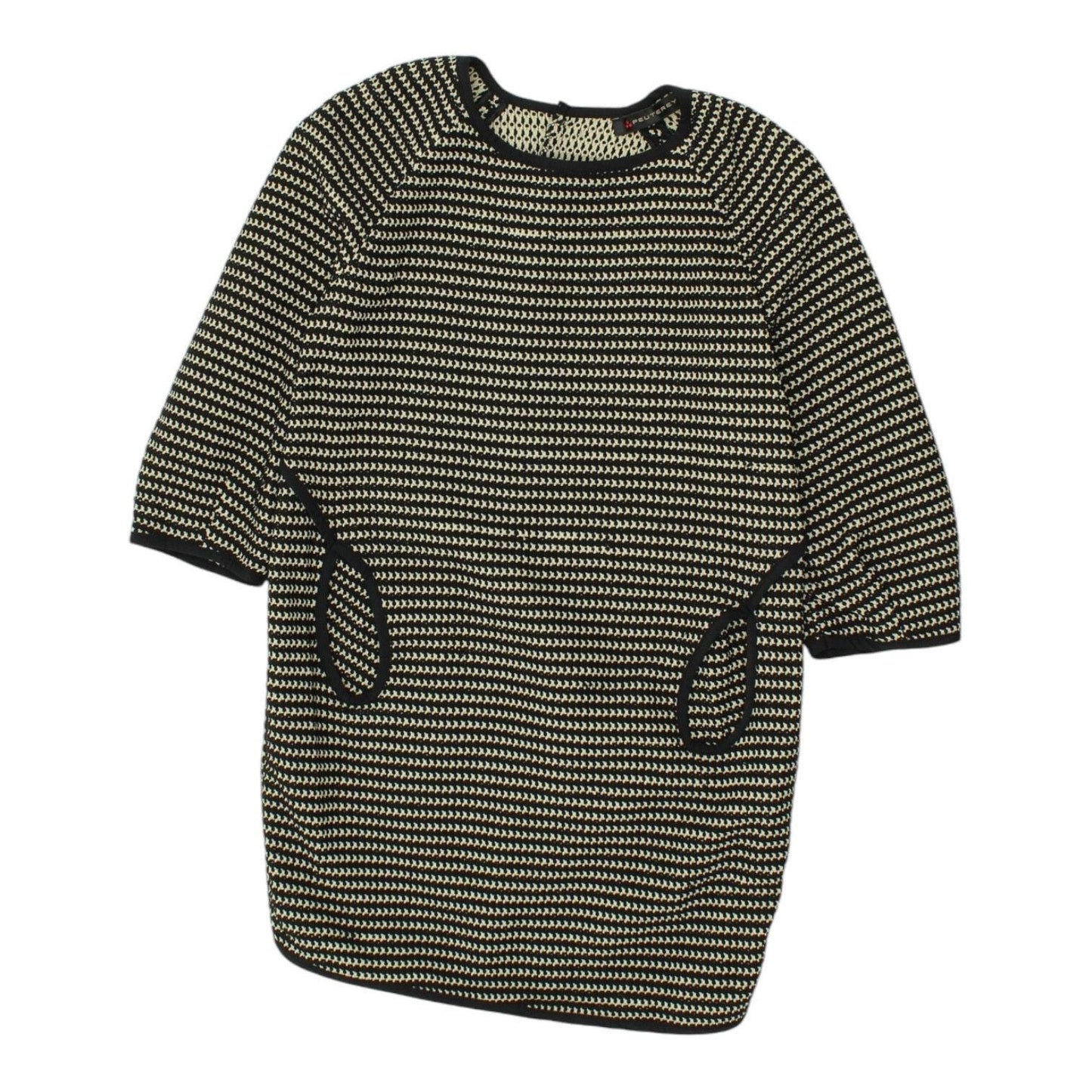 Peuterey Knit Jumper Dress Vintage Womens Black High End Designer VTG Graphic Tee – Warm & Stylish · Trending Graphic Apparel