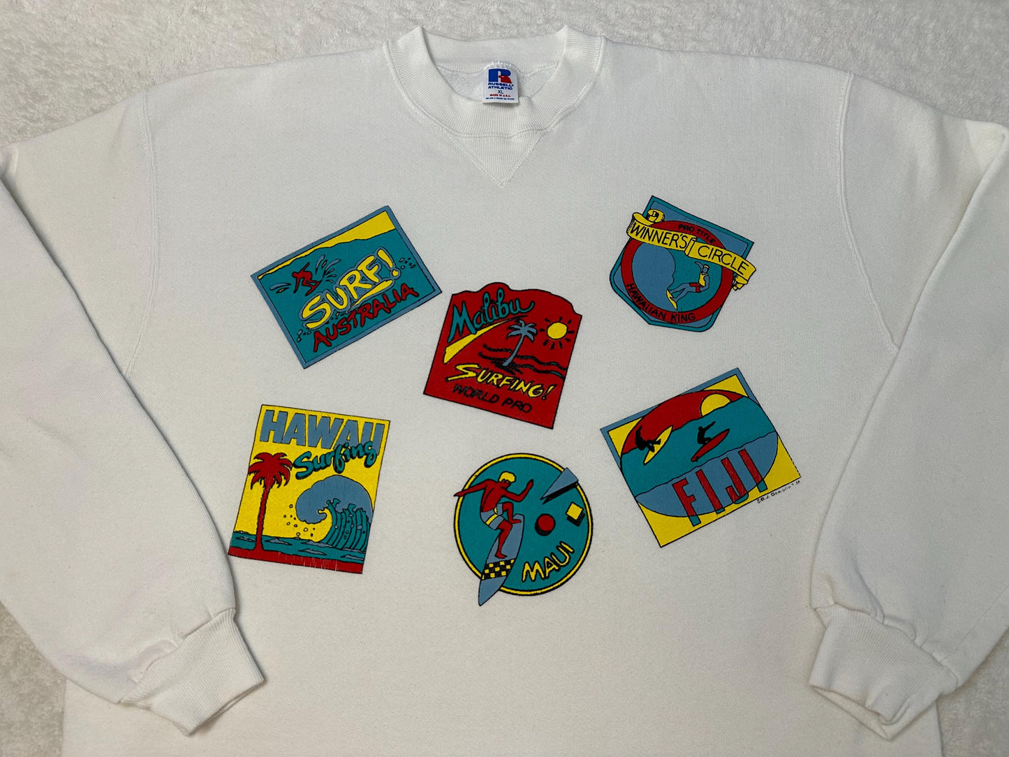 Vintage 1980s 80s Surf Hawaii Maui Australia Fiji Russell Athletic Sweatshirt XL Sweatshirt – Aesthetic Look · Must-Have Style