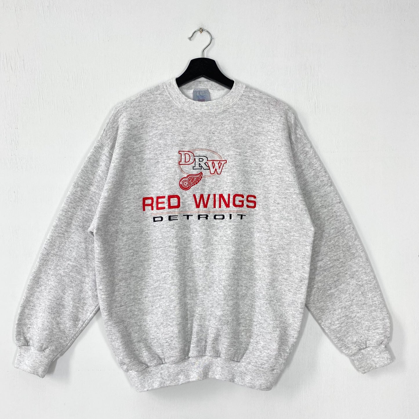Vintage Detroit Red Wings Sweatshirt Red Wings Crewneck Red Wings Sweater Pullover Sportswear NHL Detroit Red Wings Embroidered Logo Medium Sweatshirt – Everyday Comfort · Trending Graphic Apparel