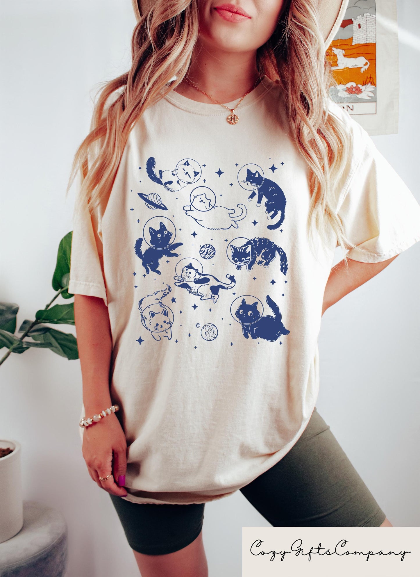 Cats In Space T shirt Retro Comfort Cat Shirt Funny Cat Sweatshirt Aesthetic Cat Graphic Tee Cat Mom Gift Cat Lover Crewneck Sweatshirt – Fan Favorite · Perfect For Daily Wear