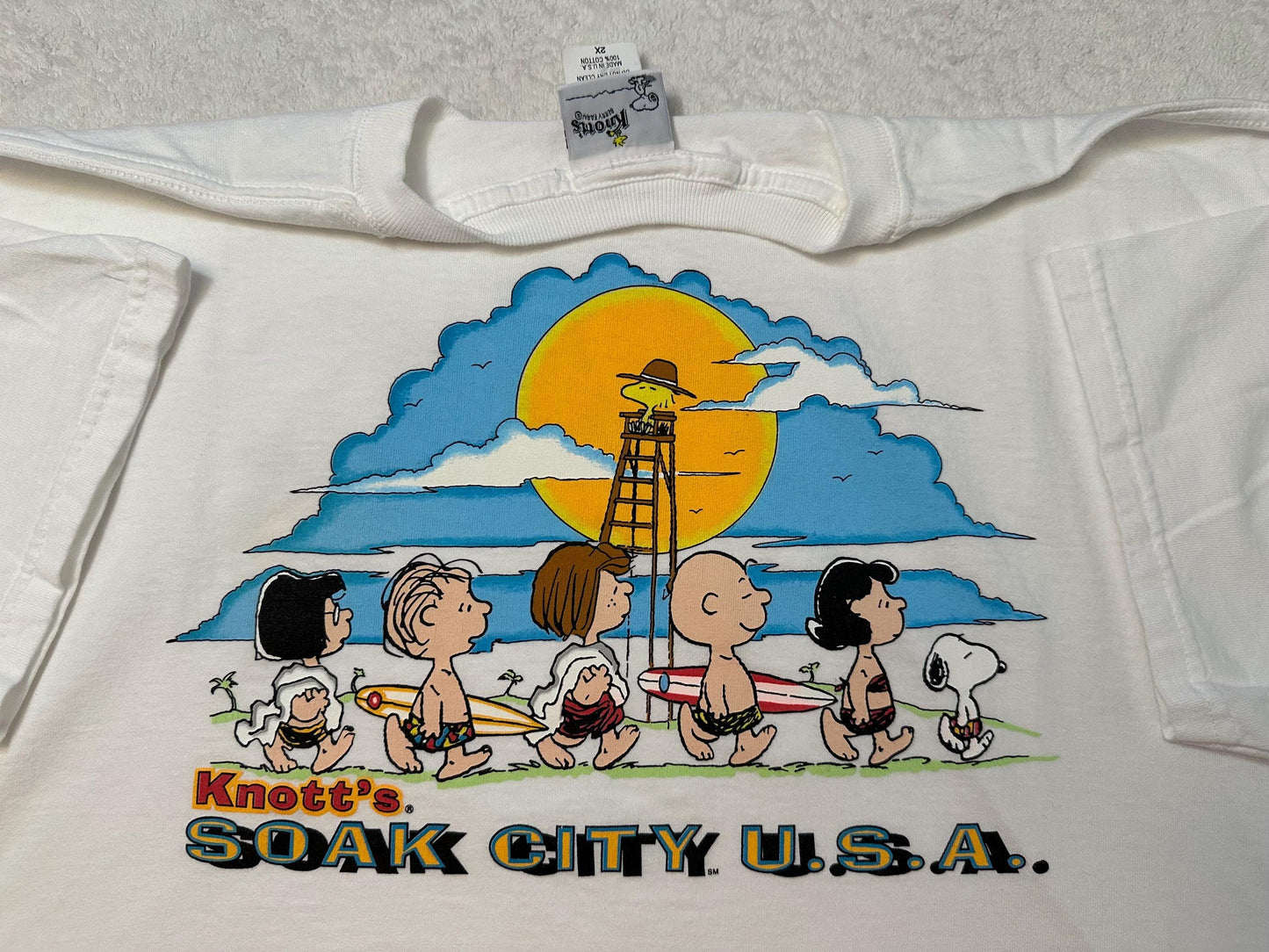 Vintage 1990s 90s Knott39s Berry Farms Peanuts Snoopy Soak City T shirt XXL NEW Graphic Tee – Bold Style · Great Gift For Fans