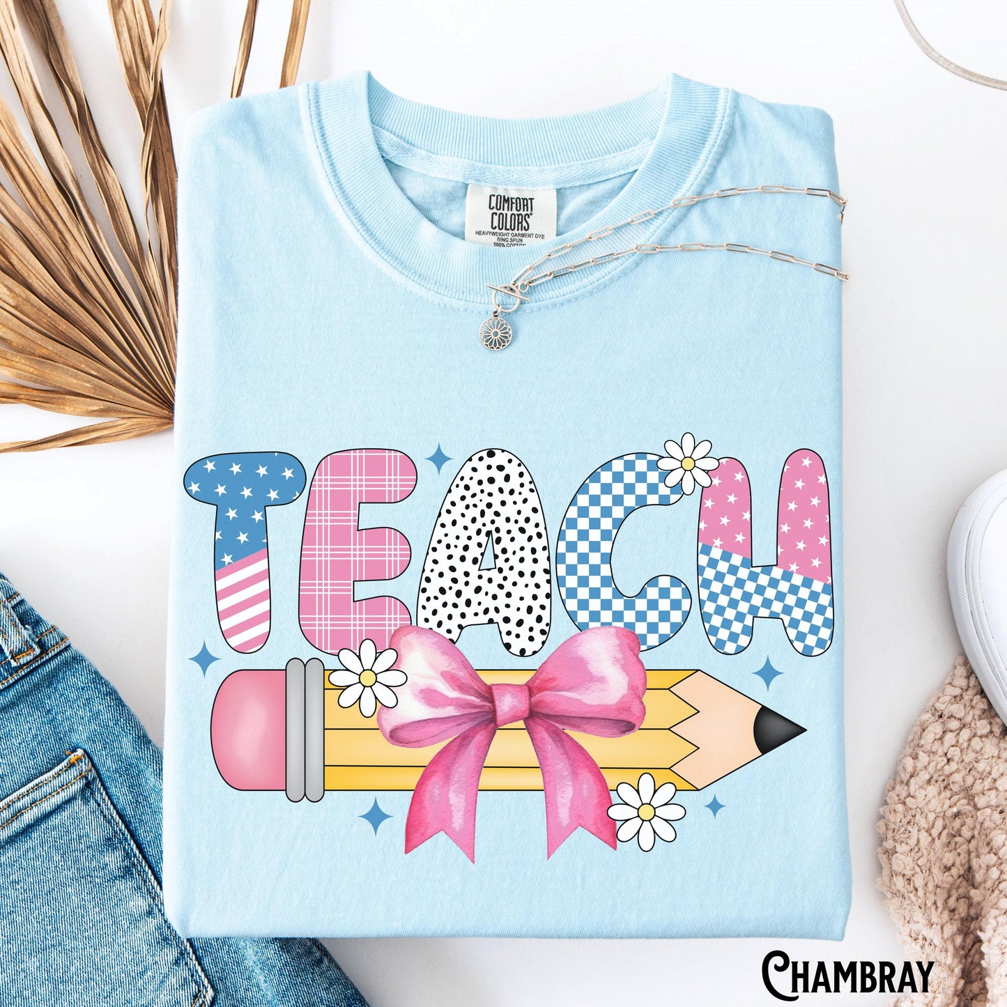 Retro Teacher Shirt Coquette Teach Tee Back to School Flower T Shirt Back 2 School Tshirt Bow Pencil Gift for Teacher Graphic Tee – Feel-Good Design · High-Quality Print