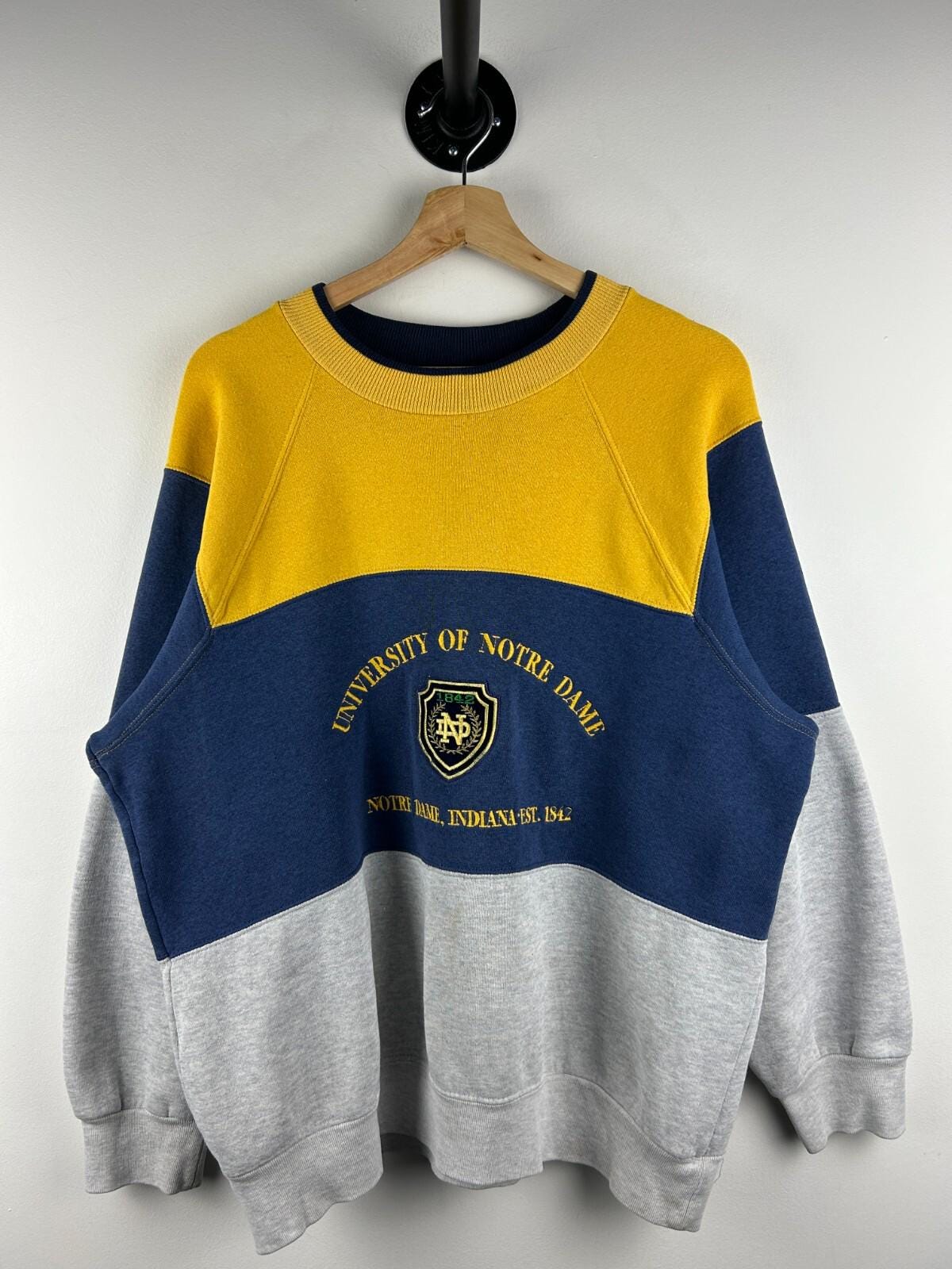 Vintage 90s Nutmeg University Of Notre Dame Colour Blocked Crewneck Size M Graphic Tee – Feel-Good Design · Must-Have Style