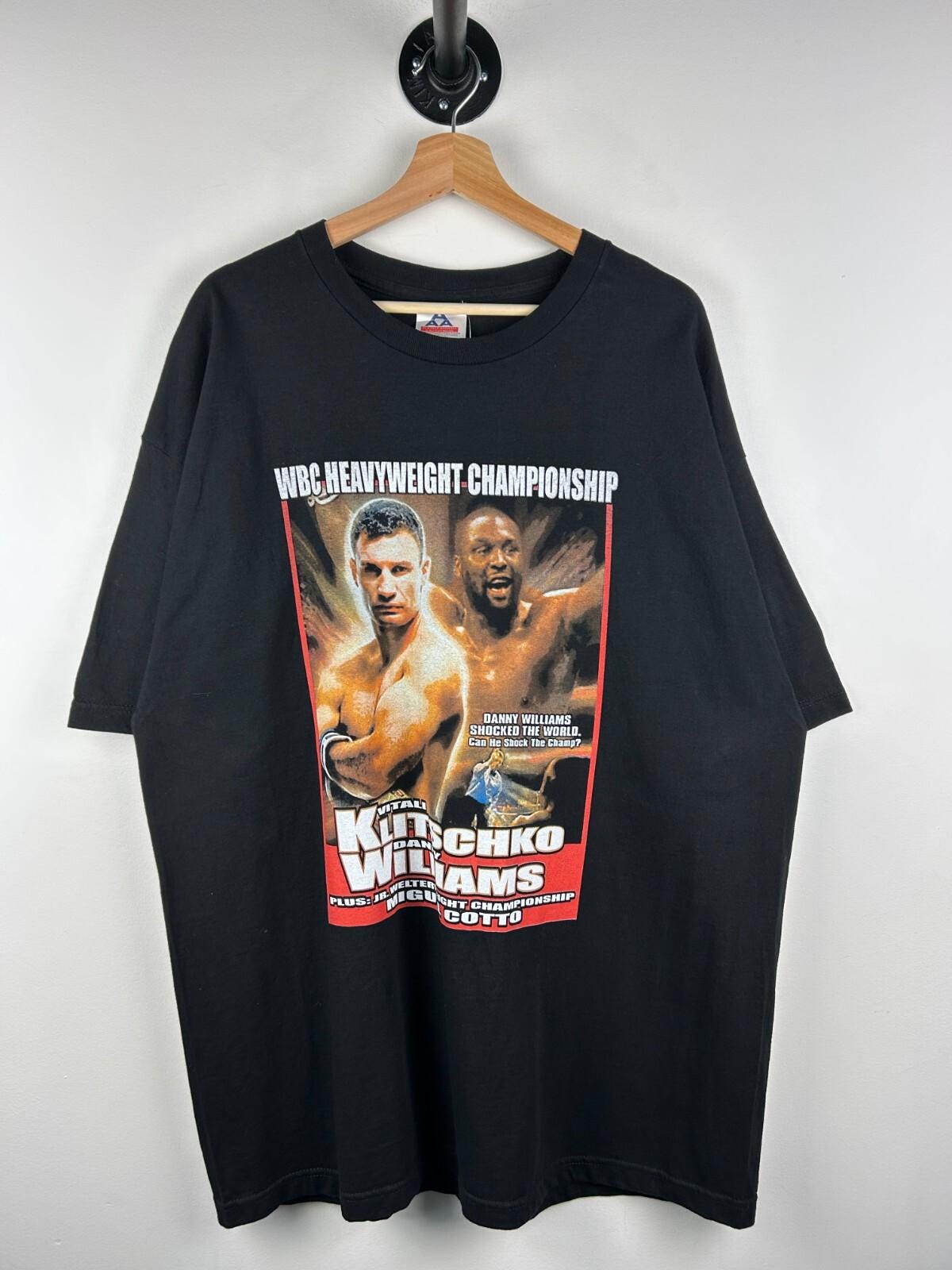 Vintage 2004 Boxing Vitali Klitschko VS Danny Williams Black Tee Size 2XL Graphic Tee – Soft Feel · High-Quality Print