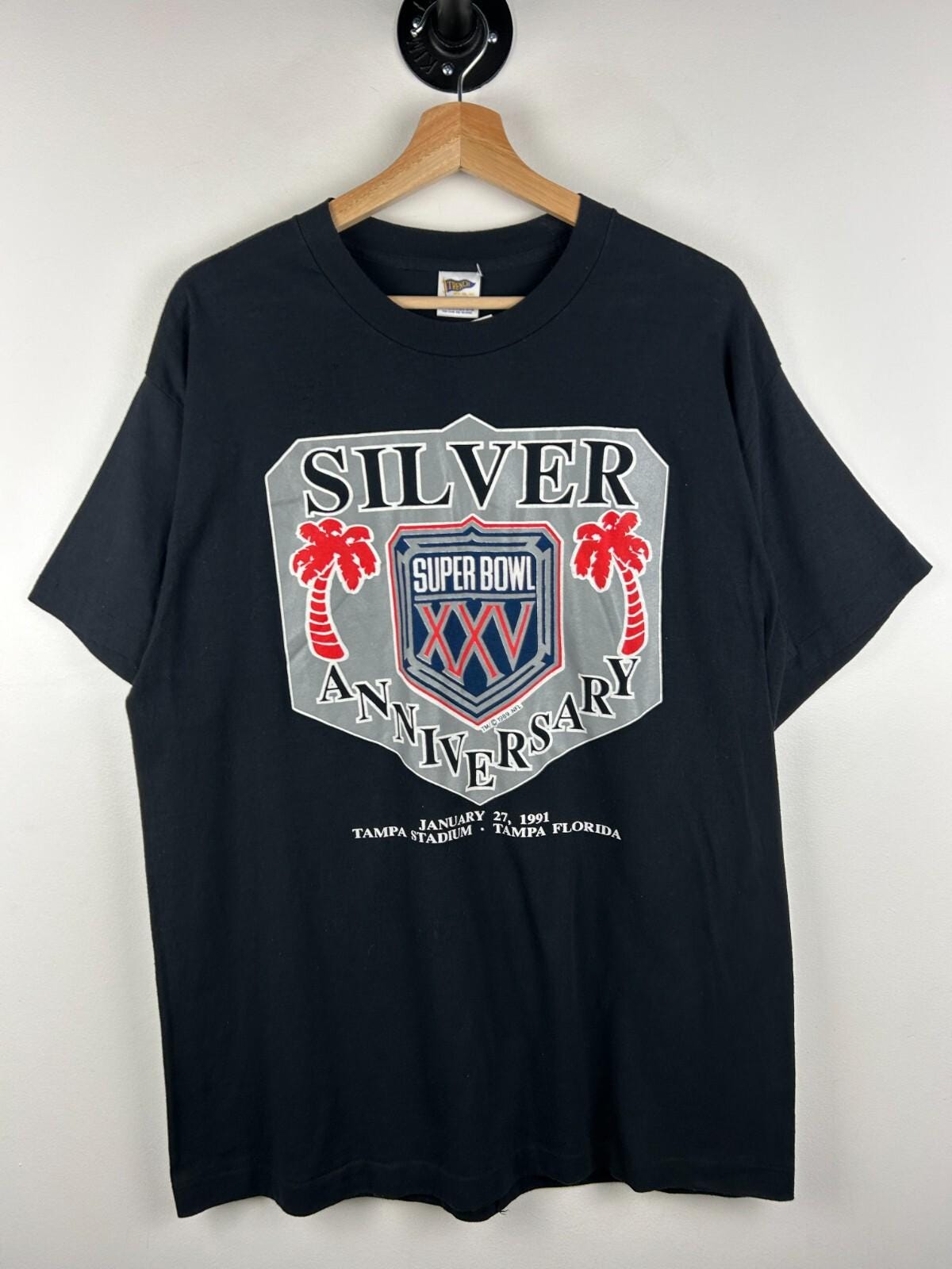 Vintage 90s NFL Super Bowl Silver Anniversary Black Tee Size XL Graphic Tee – Bold Style · Must-Have Style
