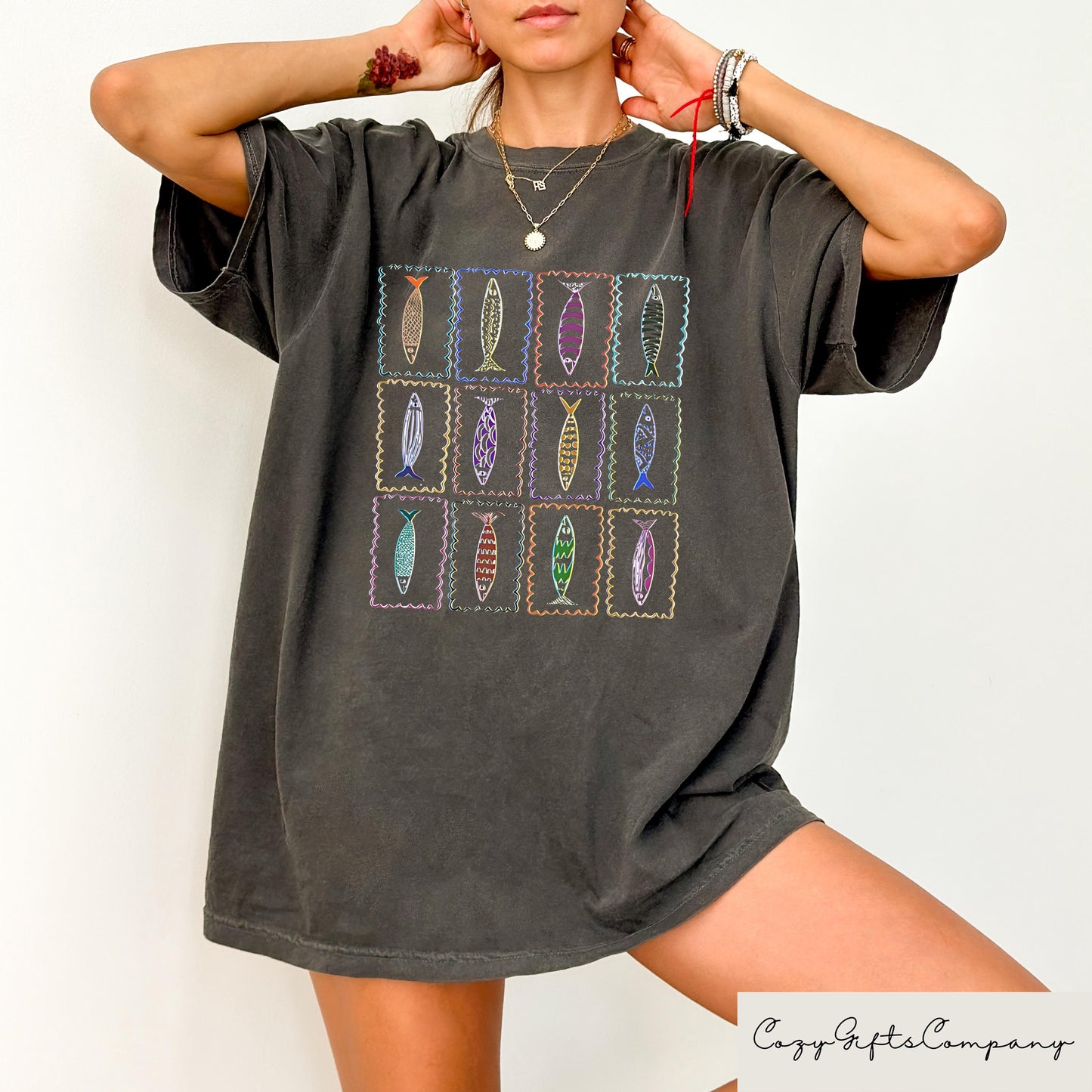 Retro Comfort Sardines Tin Fish T shirt 90s Women Shirt Ocean Beach Sweatshirt Trendy Fisherman Gift Summer Coastal Girl Crewneck Sweatshirt – Premium Graphic · Perfect For Daily Wear