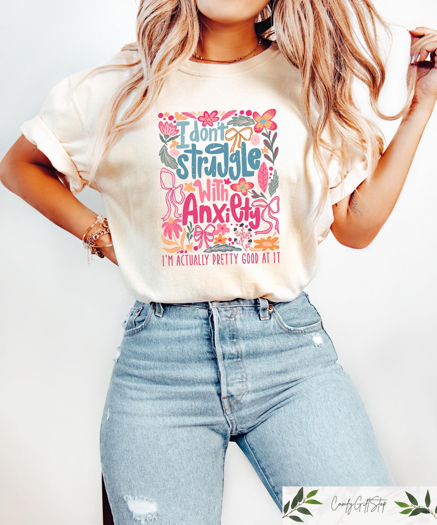 Retro Comfort Anxiety T shirt I Don39t Struggle With Anxiety Shirt Coquette Mental Health Gift Funny Anxiety Crewneck Therapist Tee Graphic Tee – Soft Feel · Perfect For Daily Wear
