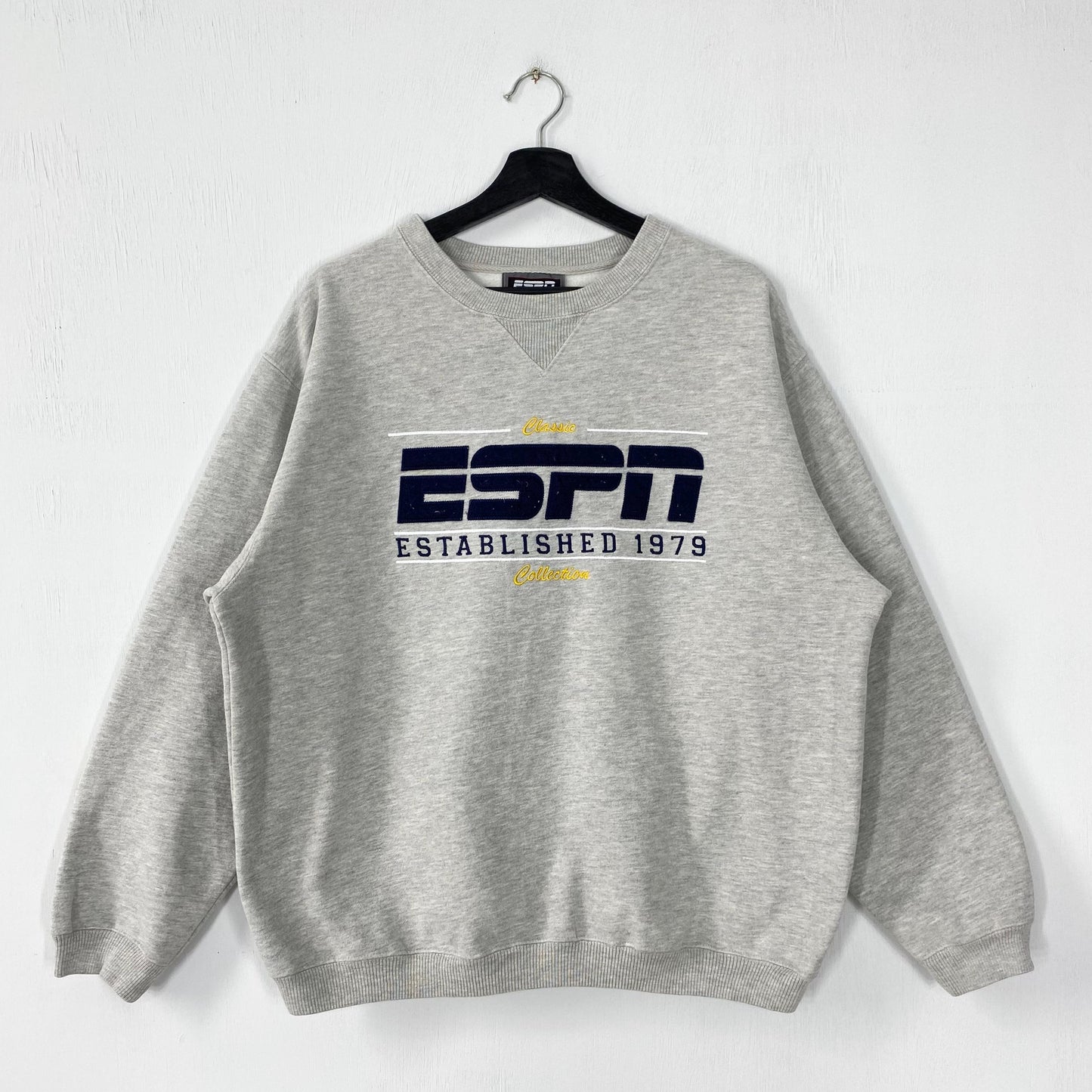 Vintage ESPN Sweatshirt ESPN Crewneck Sport Center Sweater Pullover ESPN Sport Center Embroidered Logo Grey Large Sweatshirt – Premium Graphic · High-Quality Print