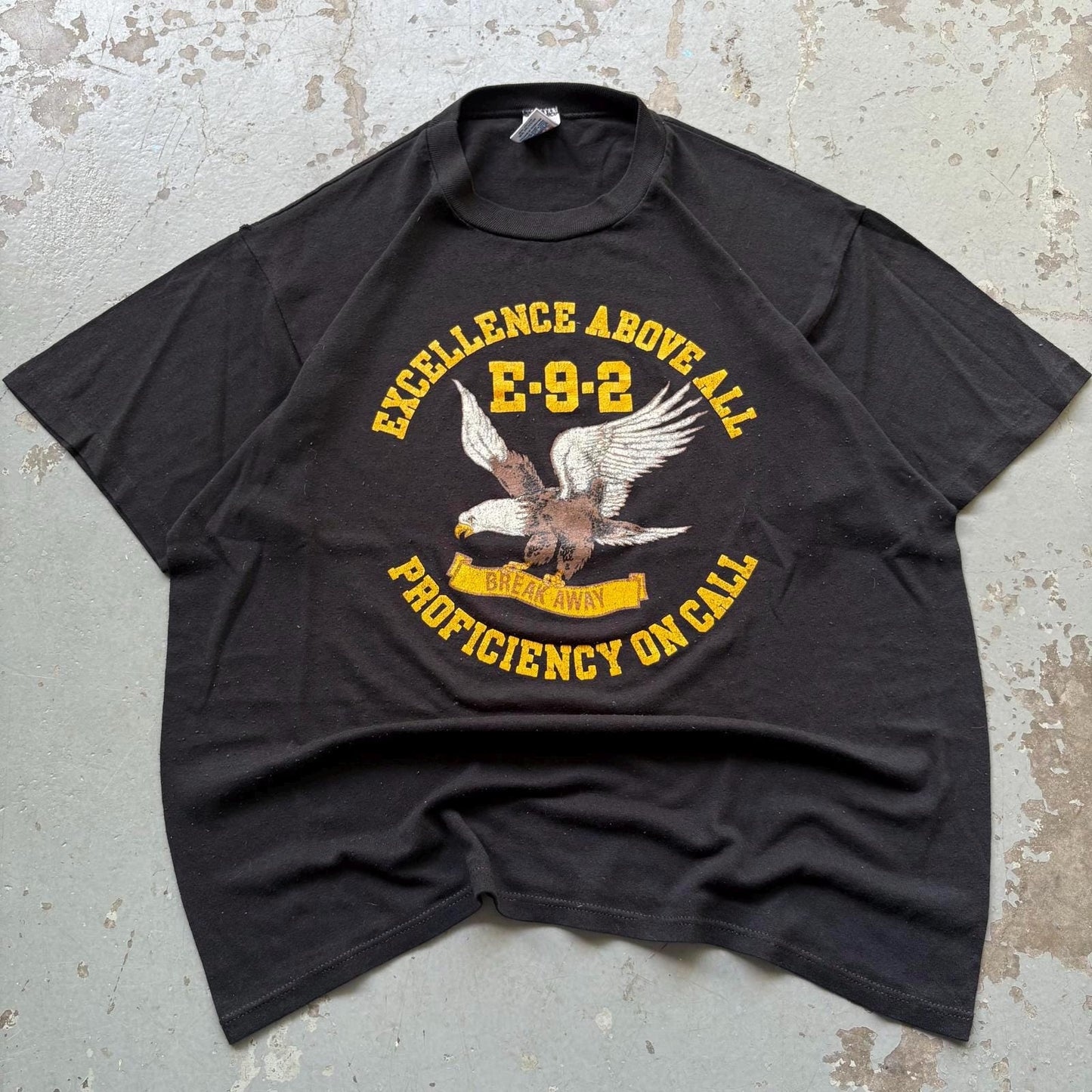 Vintage 80s 90s E92 Excellence Bald Eagle Military Shirt Graphic Tee – Warm & Stylish · Must-Have Style